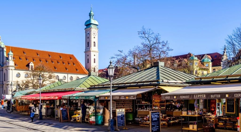 Viktualienmarkt - une attraction gastronomique à Munich